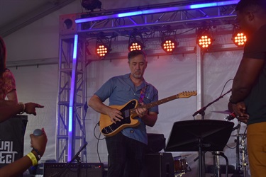Guitar-Man