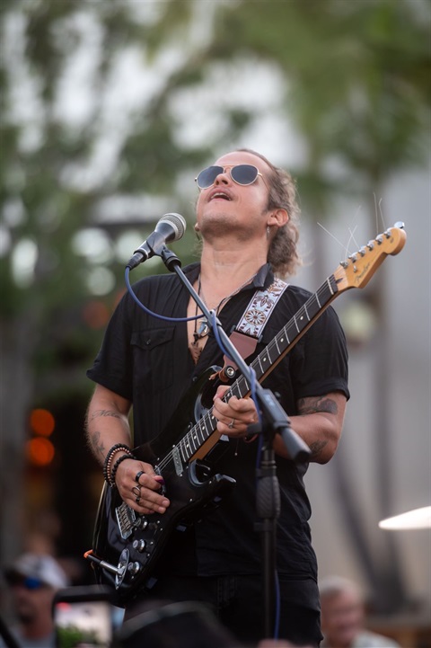 Pedro-Reis-Band.jpg